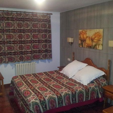 Apartamentos Petronilla Benasque Oda fotoğraf